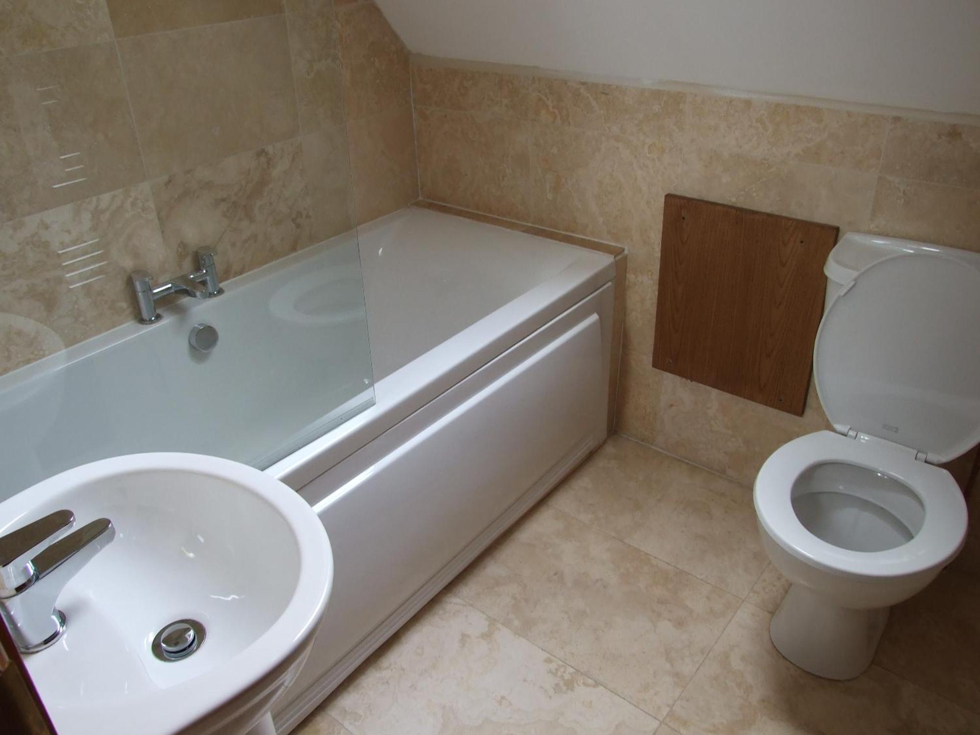 Tweepersoonskamer met een Eigen Externe Badkamer