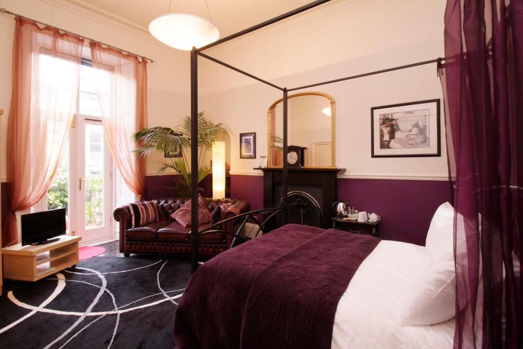 Slaapkamer met Hemelbed