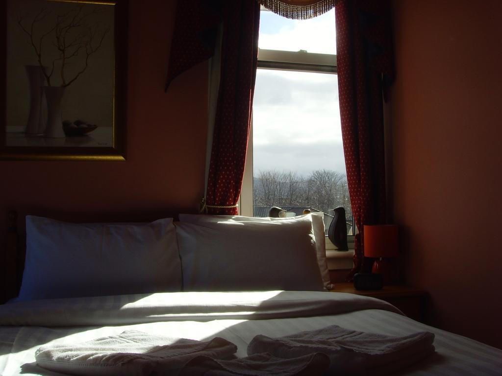 Deluxe Tweepersoonskamer met Uitzicht op het Kasteel en een Gedeelde Badkamer