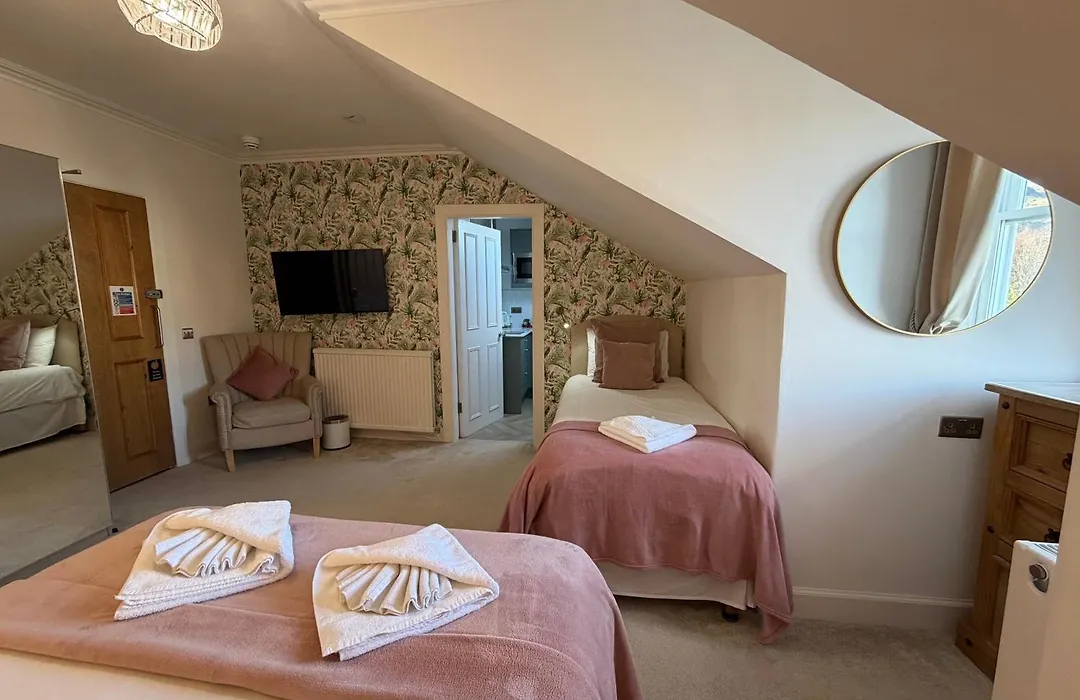 Grangeview Guest House-1