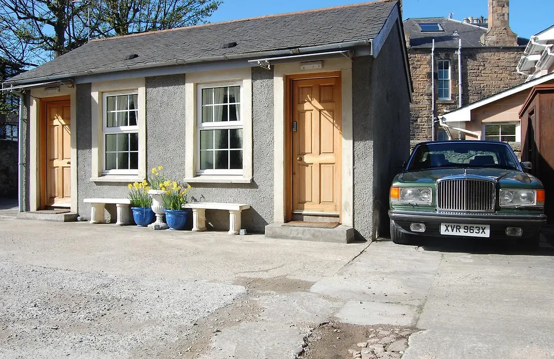 A-Haven Townhouse Hotel-1
