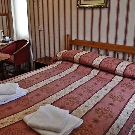 Cumberland Hotel-2